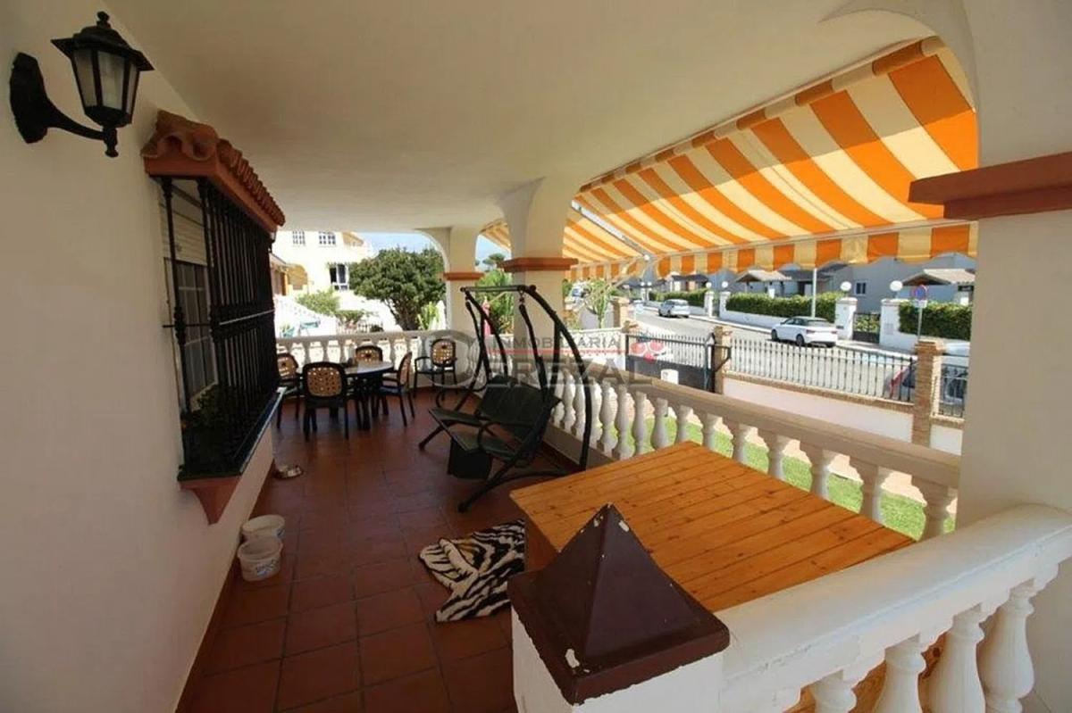 Venta de chalet independiente en Viña Málaga, Torre del Mar
photo 4
