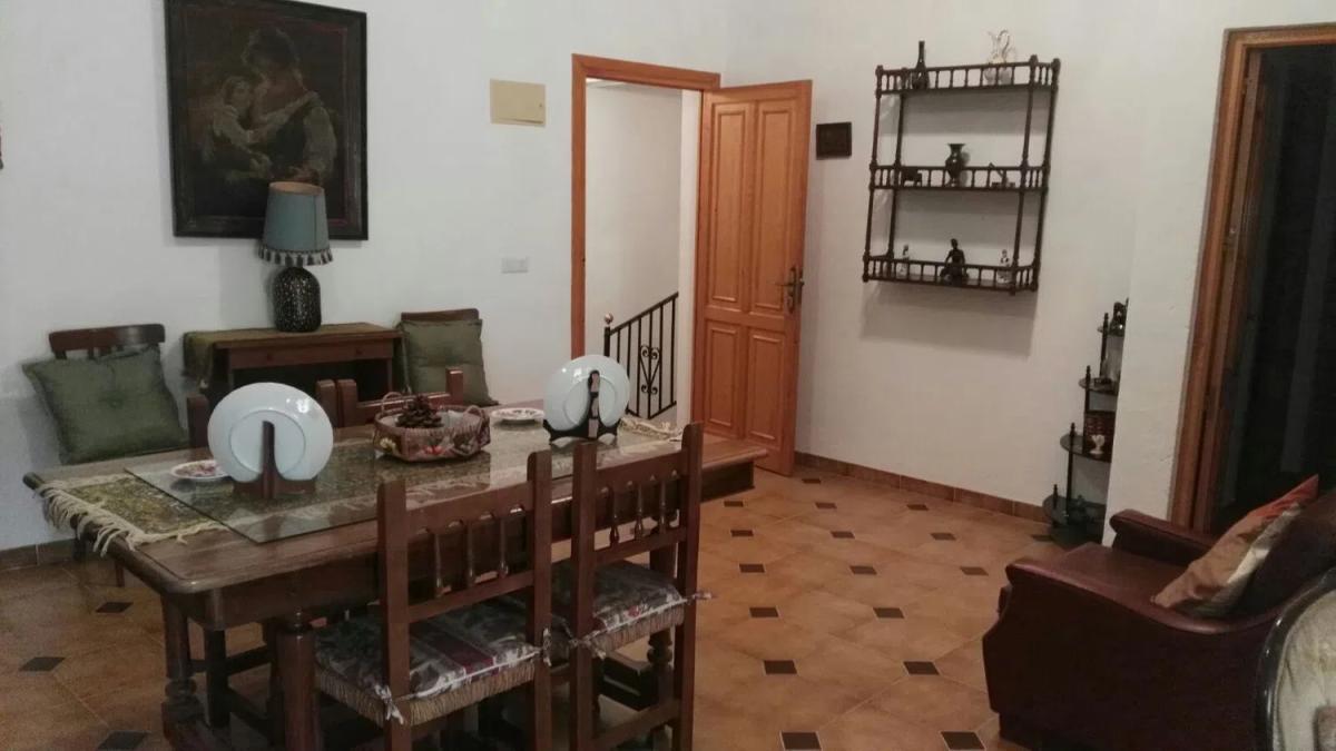 Casa independiente en calle del Real Comandante Benítez, 25, El Burgo
 photo 4