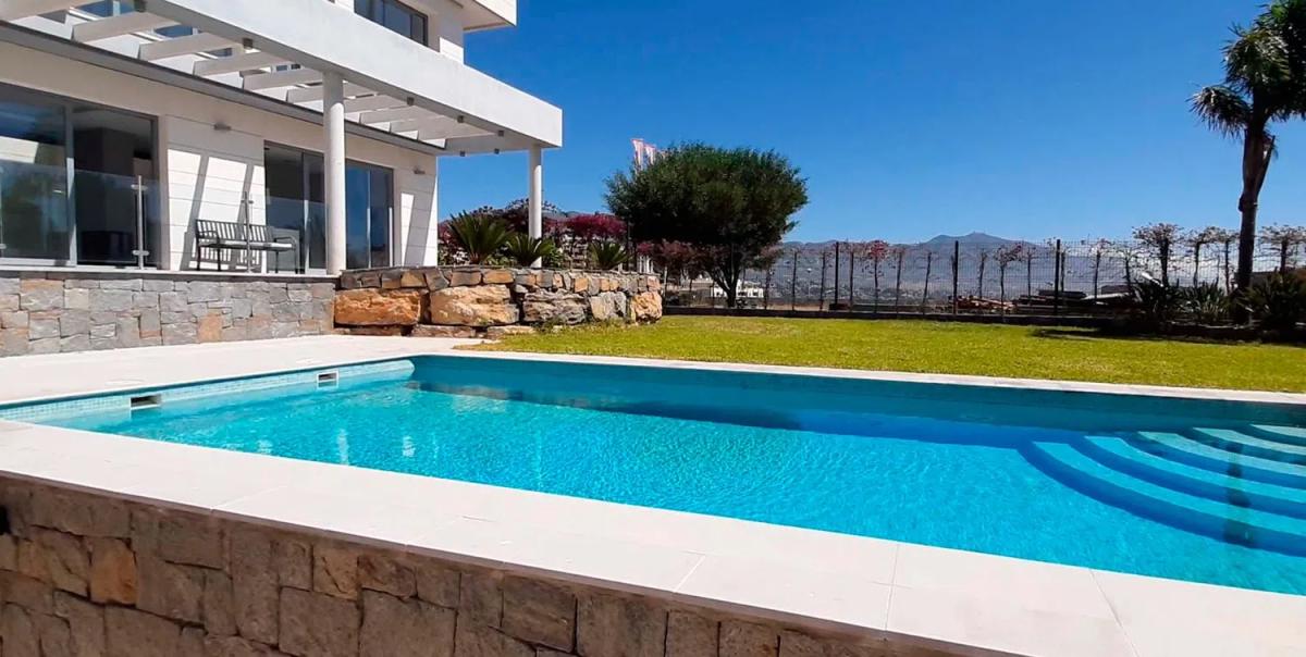 Venta de chalet independiente en Barrio Hipódromo-Cerrado del Águila, Mijas
photo 2
