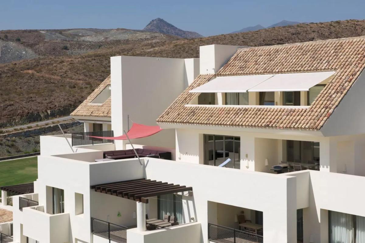 Venta de duplex en Flamingos golf, 5 UrbTee, Benahavís photo 1