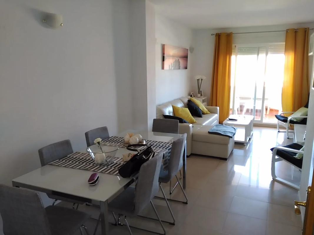 Sprzedaż mieszkania w Avenida Puerta del Mar, 45, Estepona
photo 1