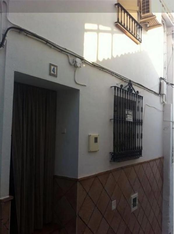 Chalet adosado en calle Postigo, 4, Alora
photo 1