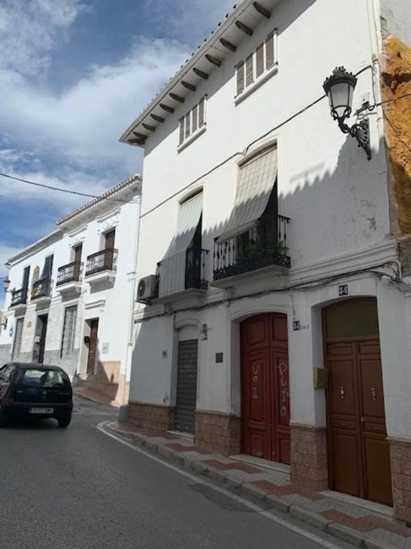 Sprzedaż niezależnego domku jednorodzinnego w Calle San Sebastián, 38, Alhaurín el Grande photo 1