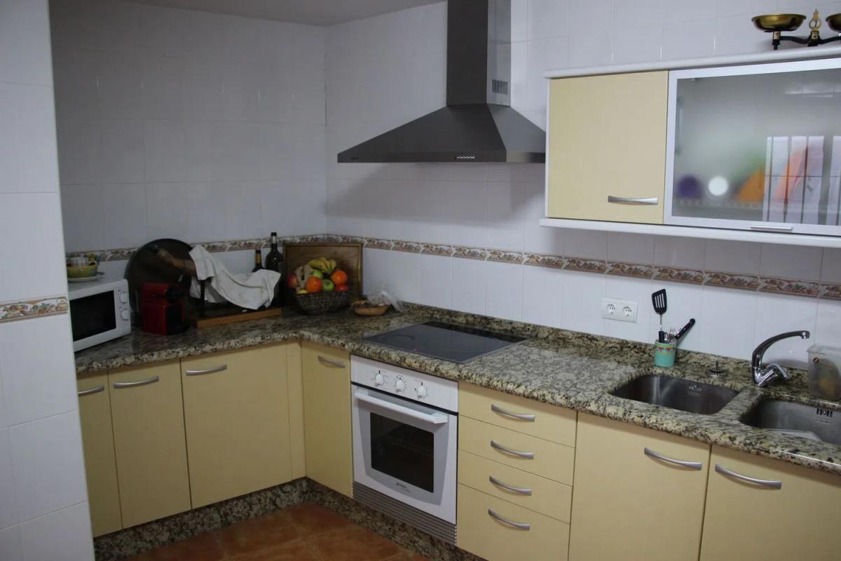 Chalet adosado en Cerro de las Viñas, 73, Alora
photo 5