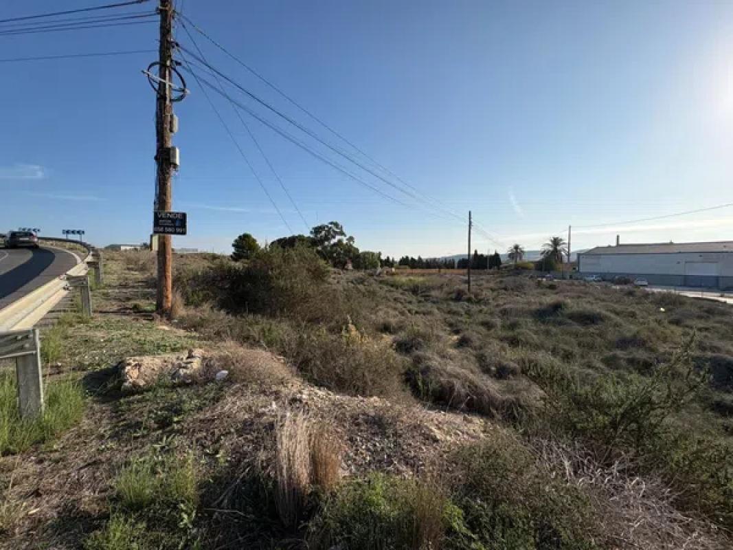 Terreno en venta en Alicante / Alacant, Alicante photo 2