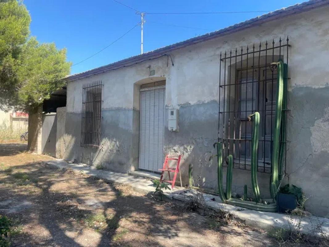 Terreno en venta en Almoradí, Alicante photo 2