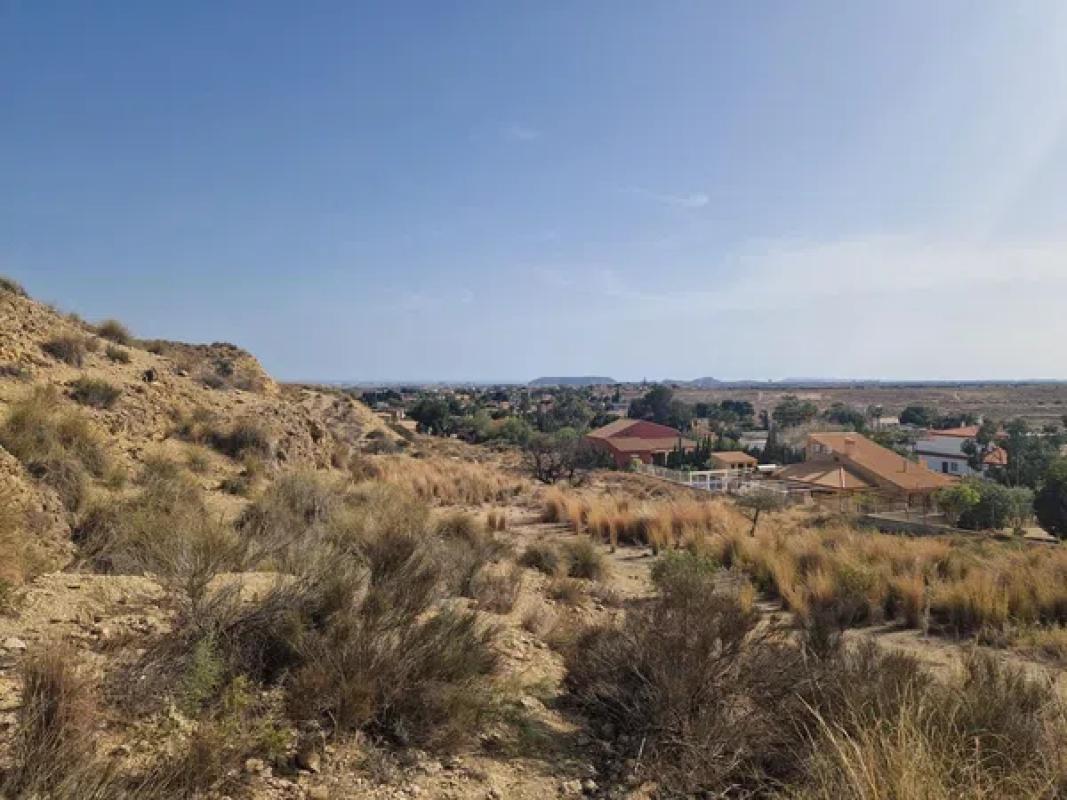 Terreno en venta en Mutxamel, Alicante photo 3