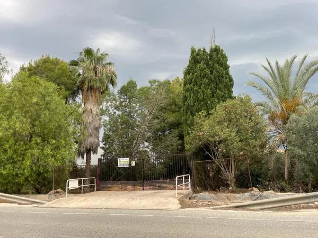 Land for sale in Dolores, Alicante photo 1