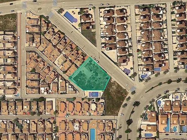 Terreno en calle San Bruno photo 1