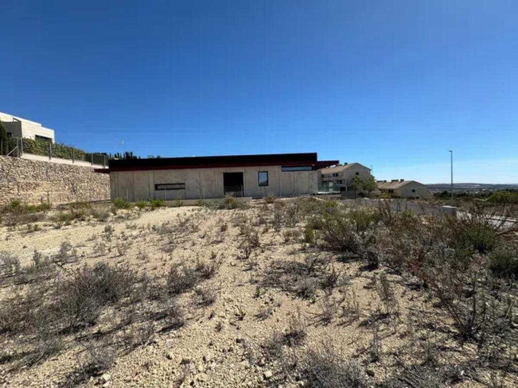 Terreno en venta en Monforte del Cid, Alicante photo 2