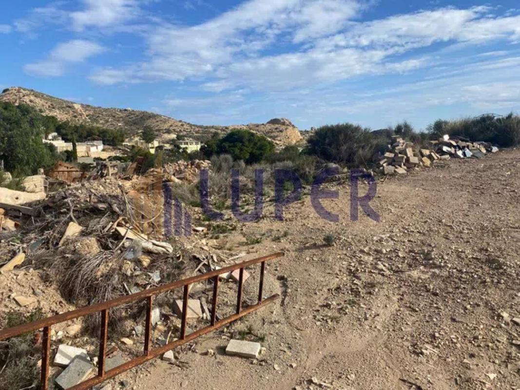 Terreno en venta en San Vicente del Raspeig, Alicante photo 1