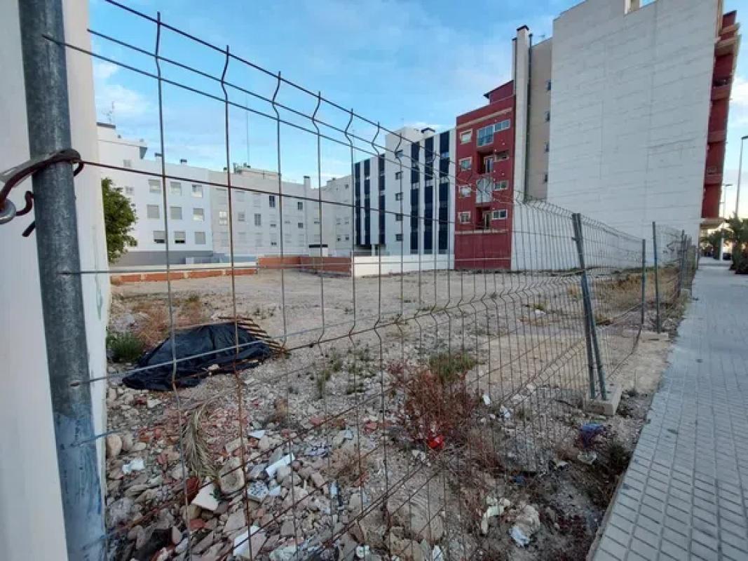 Terreno en venta en Elche / Elx, Alicante photo 4