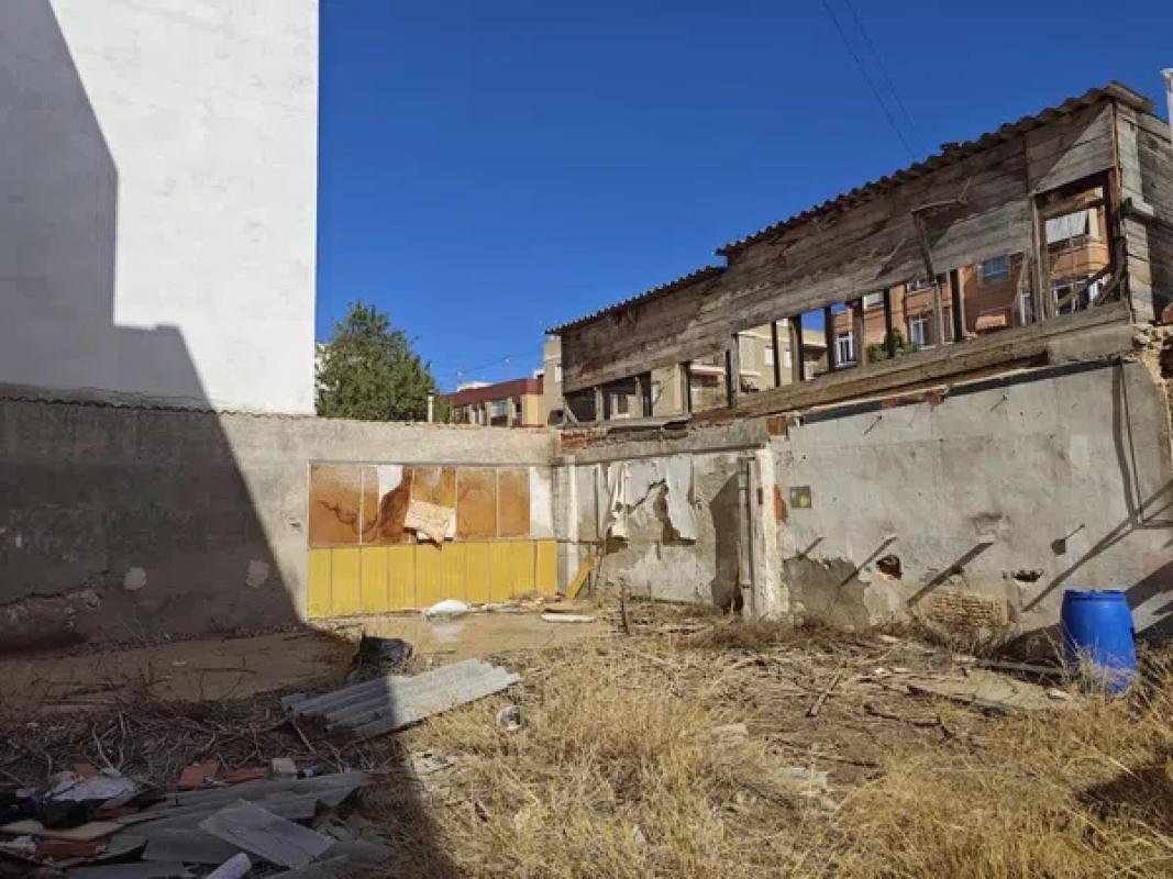 Terreno en venta en Elche / Elx, Alicante photo 4