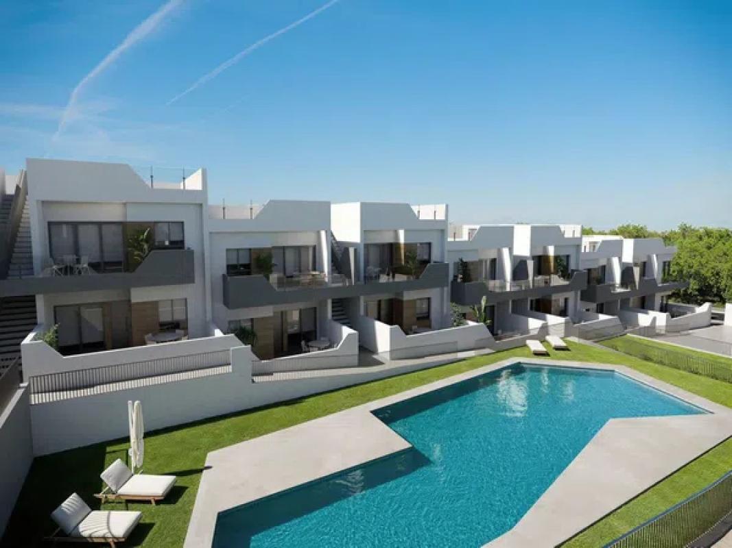 Land for sale in San Miguel de Salinas, Alicante photo 2