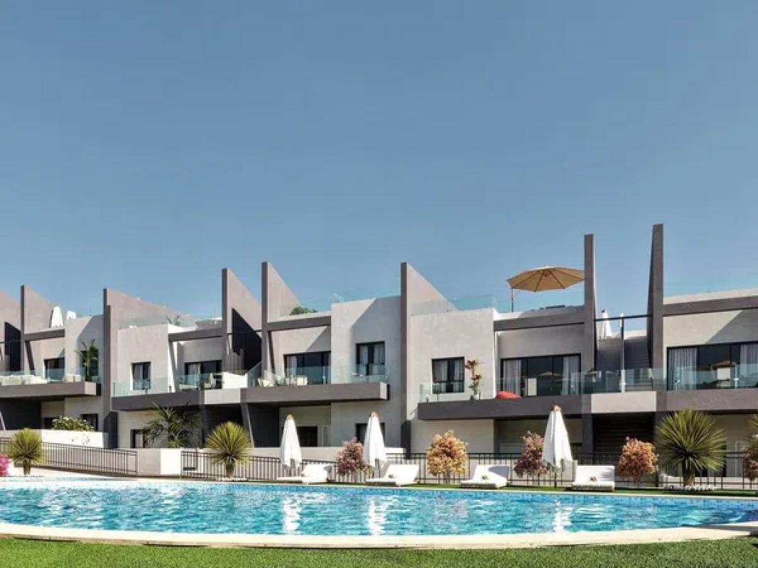 Terreno en venta en San Miguel de Salinas, Alicante photo 1