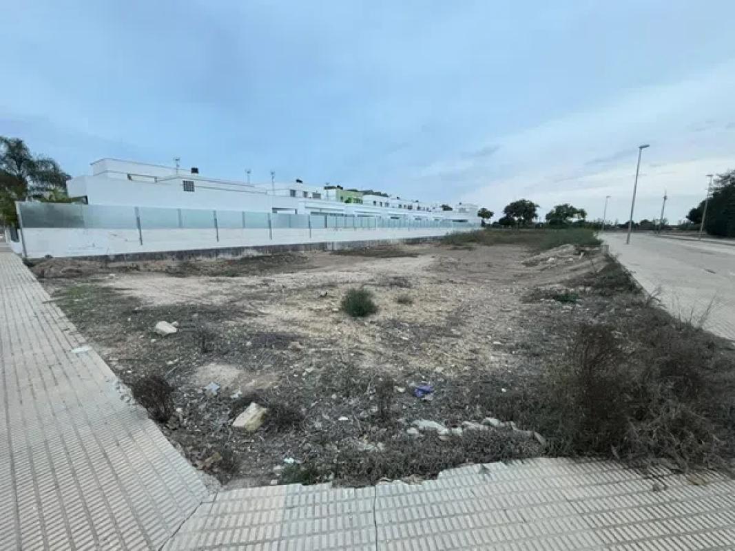 Terreno en venta en Dolores, Alicante photo 2