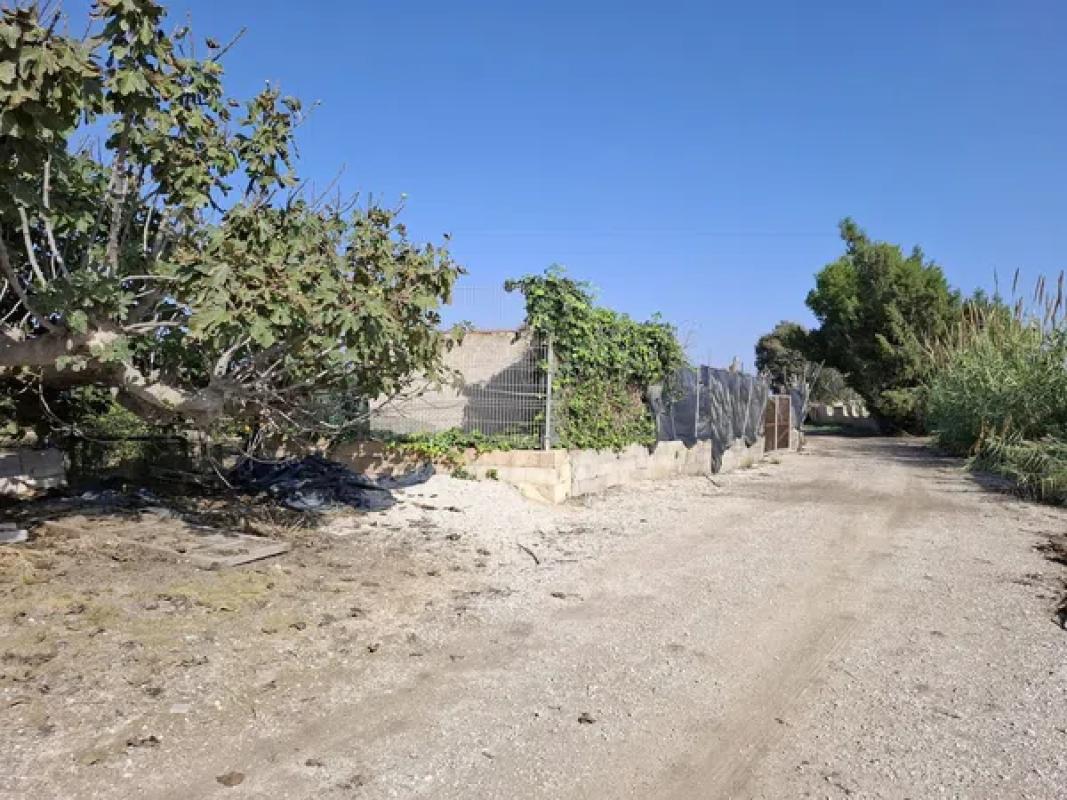 Terreno en venta en Guardamar del Segura, Alicante photo 2