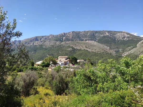 Terreno en Guadalest photo 2