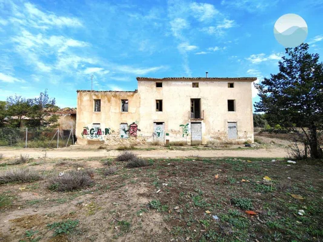 Land for sale in Castalla, Alicante photo 2
