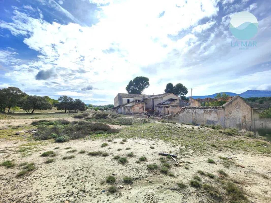 Land for sale in Castalla, Alicante photo 4