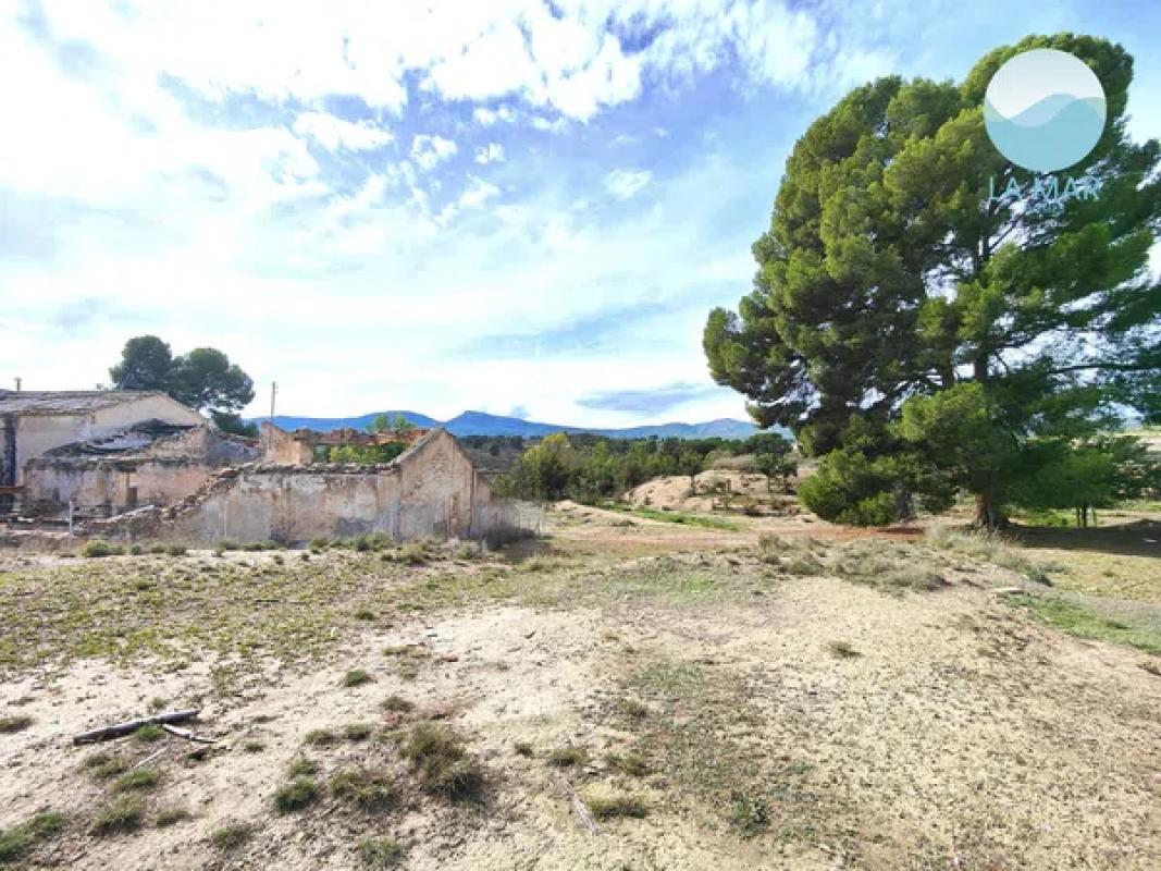 Land for sale in Castalla, Alicante photo 5