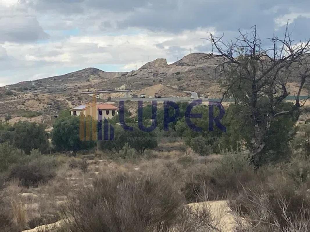 Terreno en venta en Mutxamel, Alicante photo 4