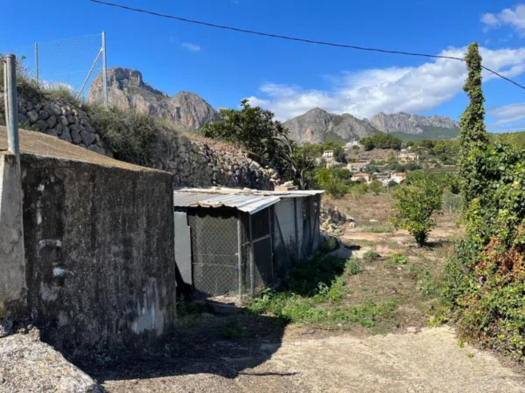 Terreno en venta en Polop, Alicante photo 3