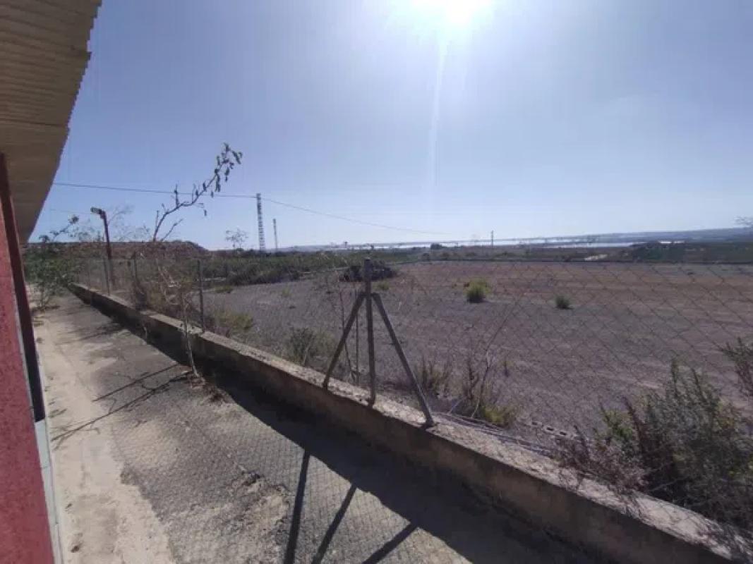 Terreno en venta en Los Montesinos, Alicante photo 3