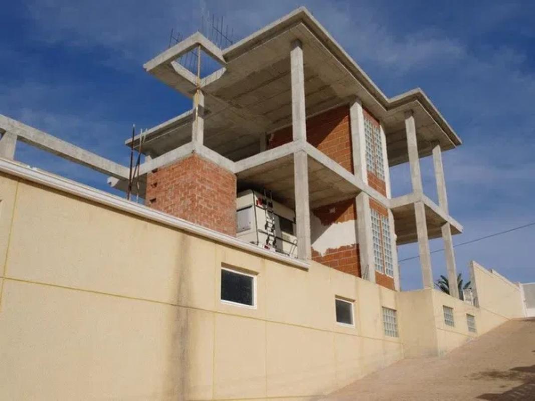 Terreno en venta en El Campello, Alicante photo 2