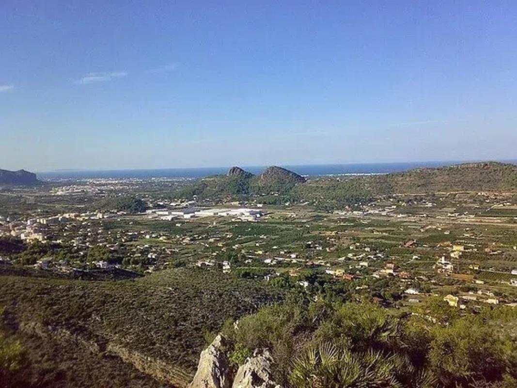 Terreno en venta en Pedreguer, Alicante photo 4