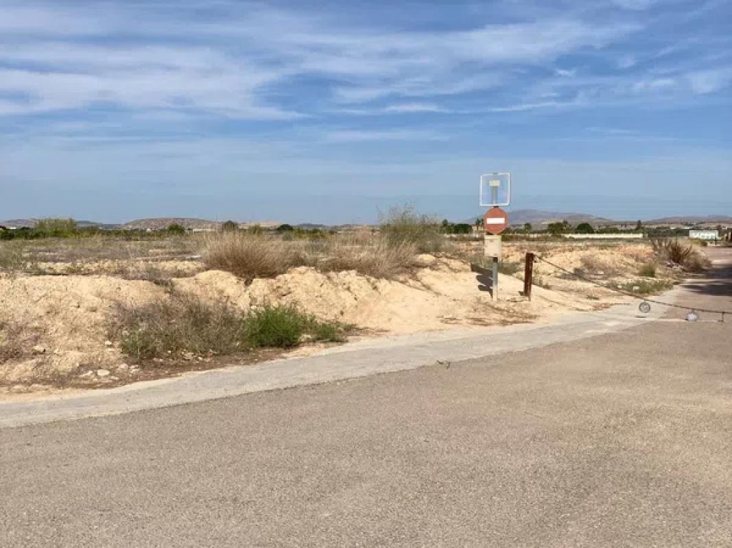 Terreno en venta en Elche / Elx, Alicante photo 2