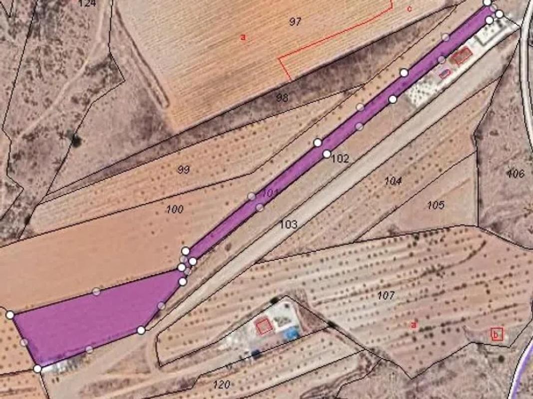 Terreno en venta en Pinoso, Alicante photo 1