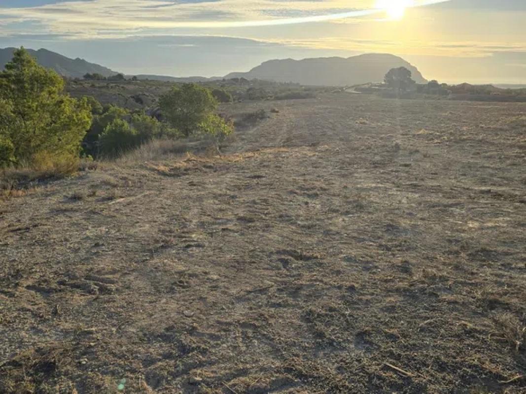 Terreno en venta en La Alcoraya, Alicante photo 1