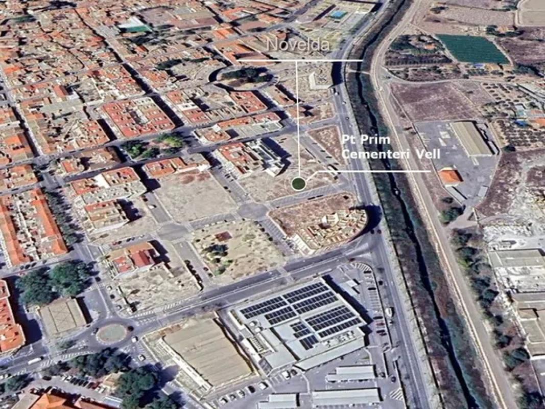 Terreno en venta en Novelda, Alicante photo 4