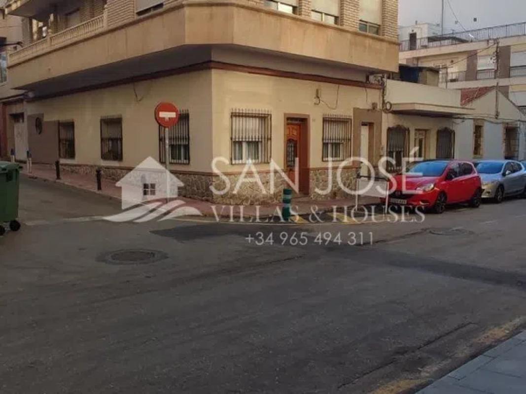 Terreno en venta en Torrevieja, Alicante photo 3