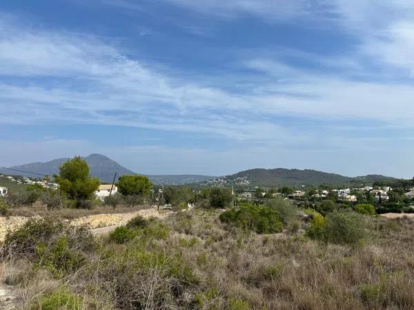 Terreno en Les Fonts photo 1