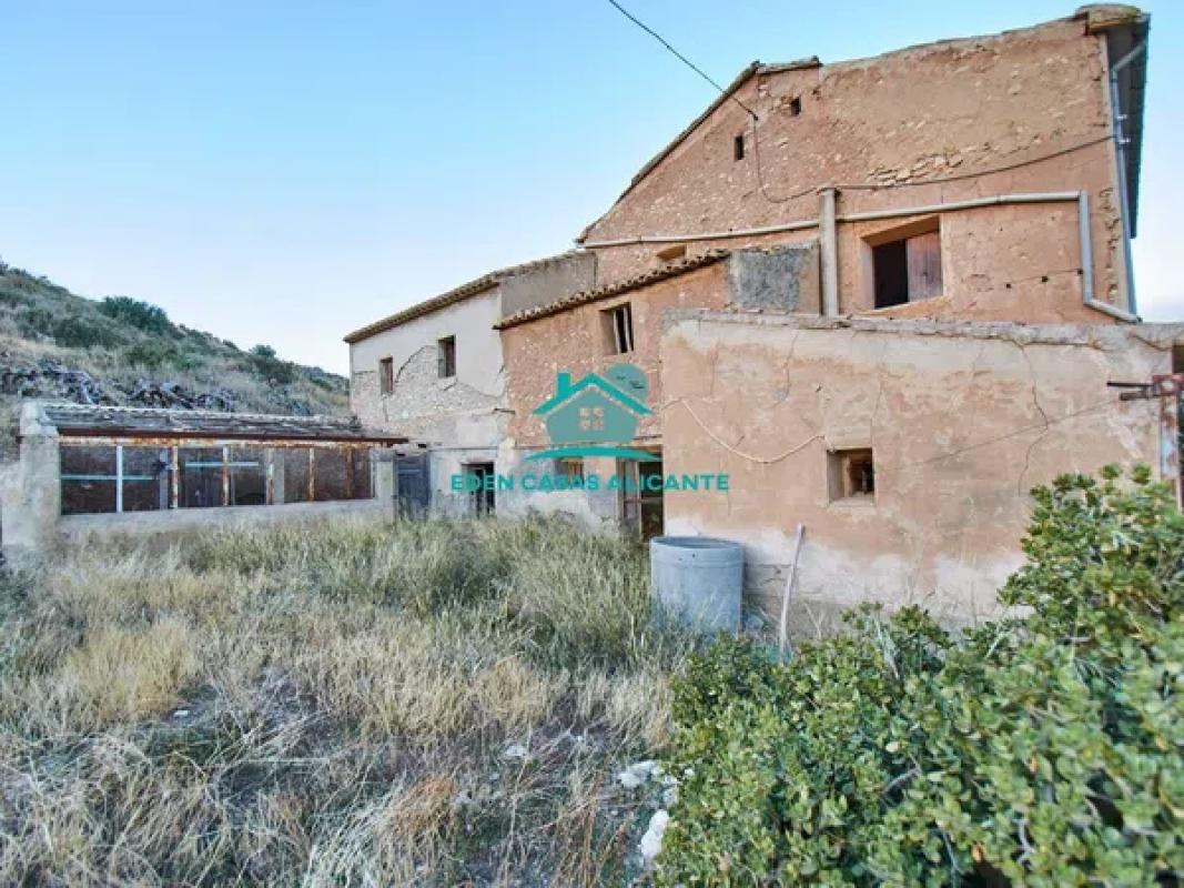 Terreno en venta en Jijona / Xixona, Alicante photo 3