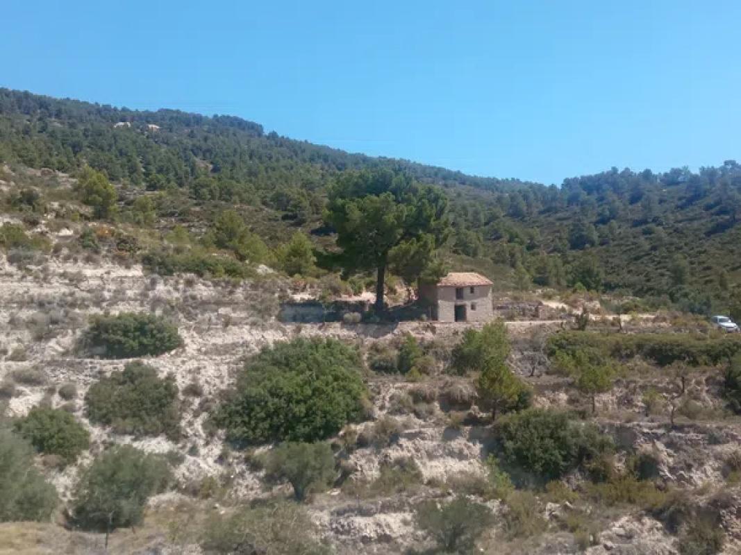 Terreno en venta en Relleu, Alicante photo 2