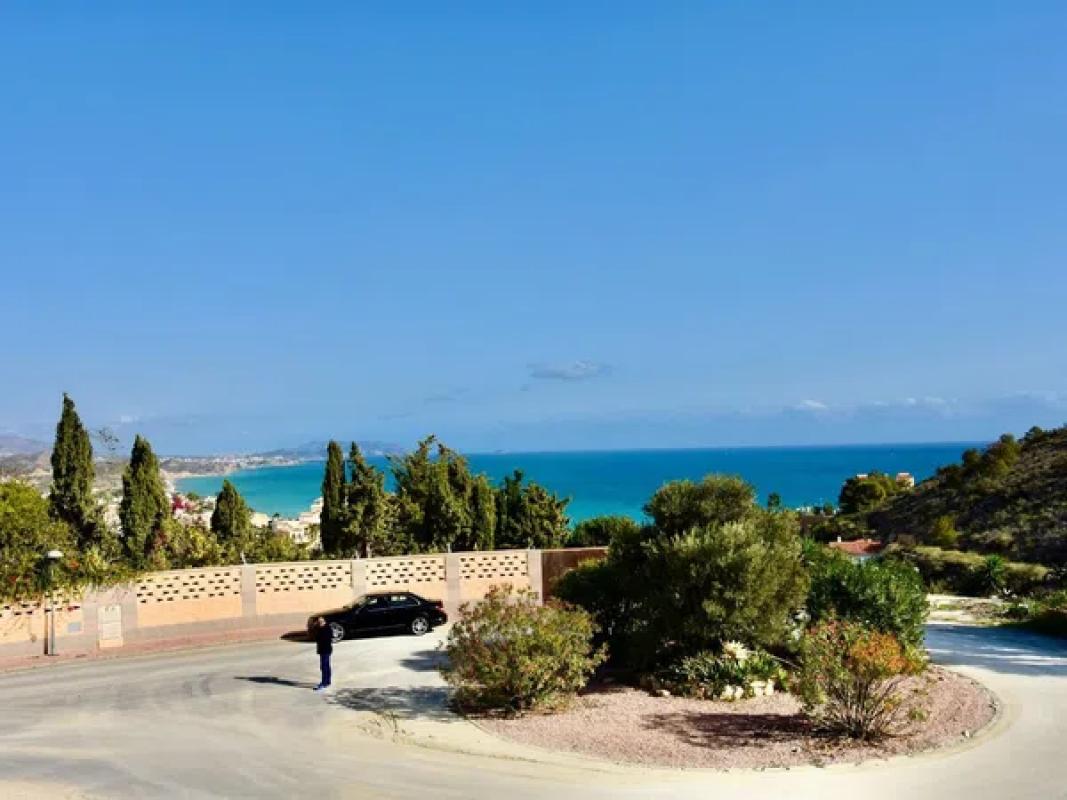 Terreno en venta en El Campello, Alicante photo 2