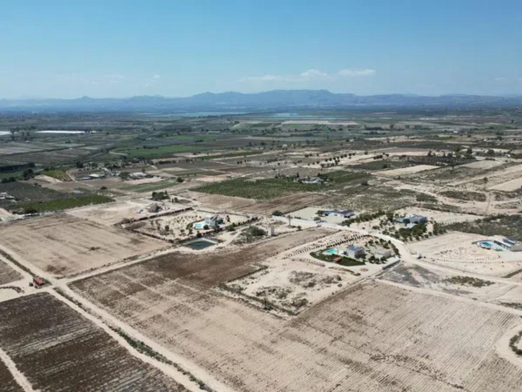 Terreno en venta en Elche / Elx, Alicante photo 3