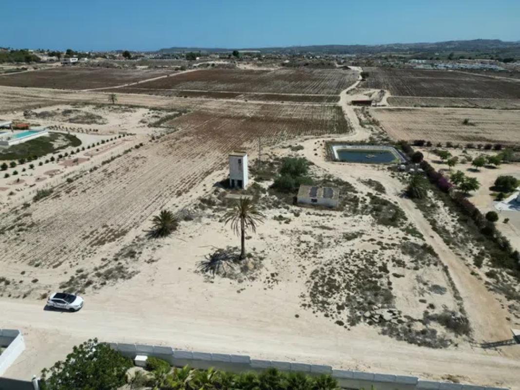 Terreno en venta en Elche / Elx, Alicante photo 5