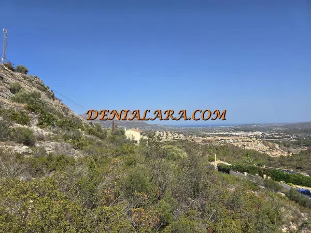 Terreno en venta en Pedreguer, Alicante photo 1