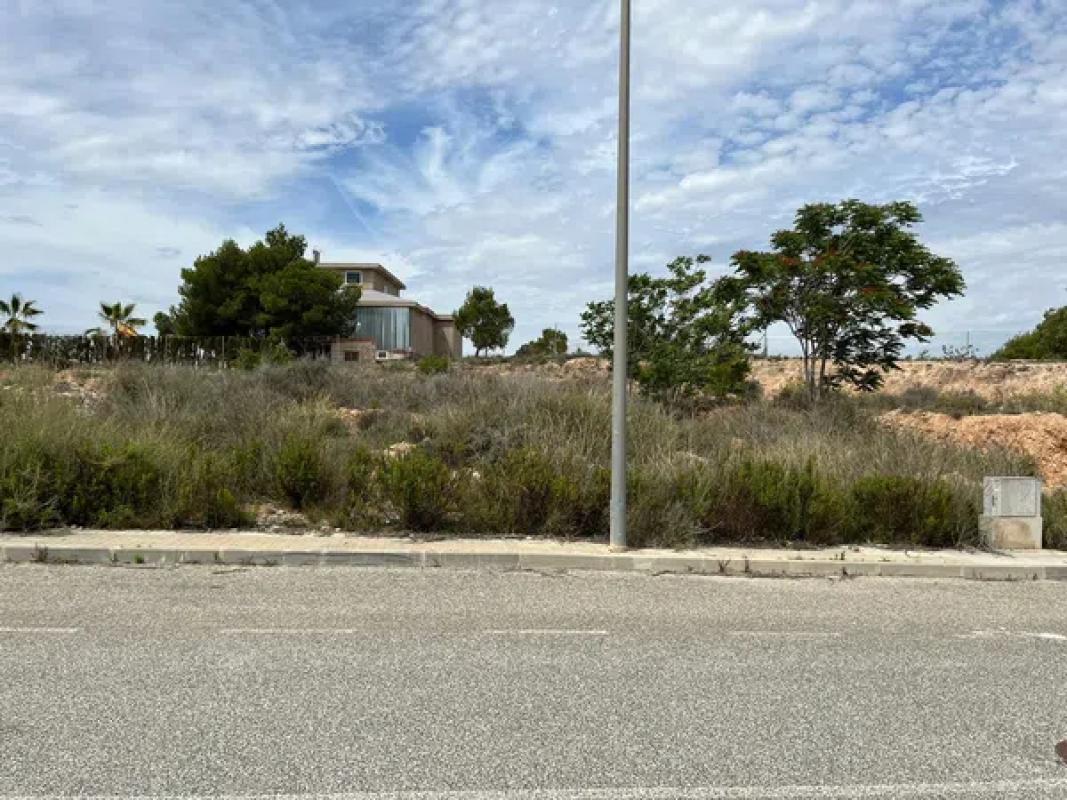 Land for sale in Monforte del Cid, Alicante photo 3