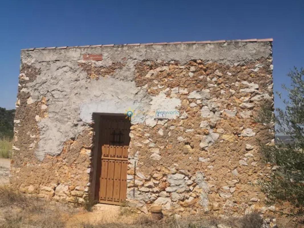 Terreno en venta en Pedreguer, Alicante photo 2