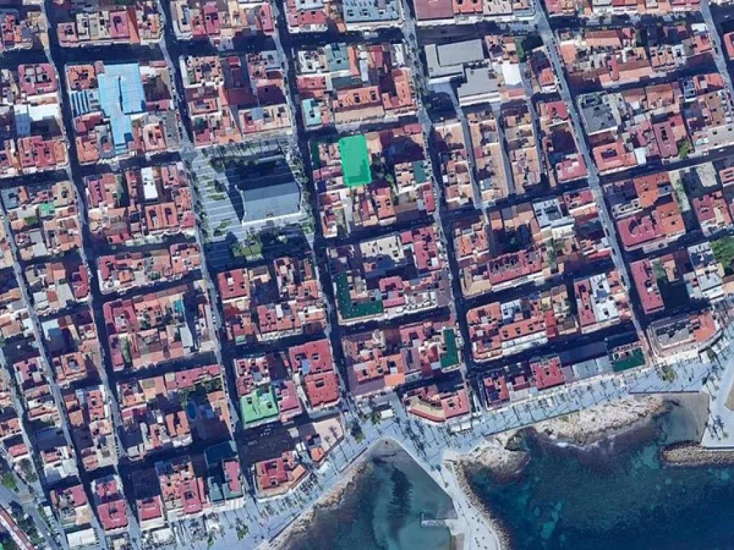 Terreno en venta en Torrevieja, Alicante photo 1