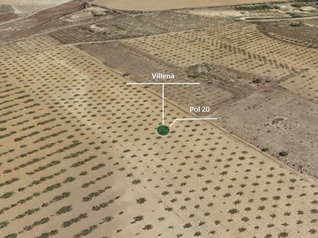 Terreno en venta en Villena, Alicante photo 4