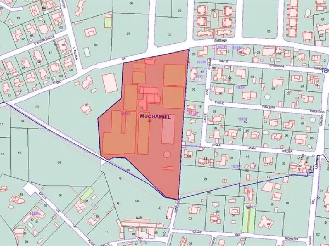 Terreno en venta en Mutxamel, Alicante photo 2