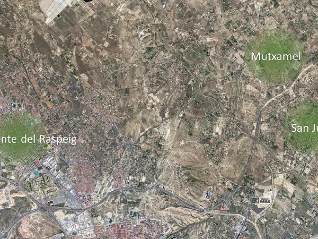 Terreno en venta en Mutxamel, Alicante photo 5