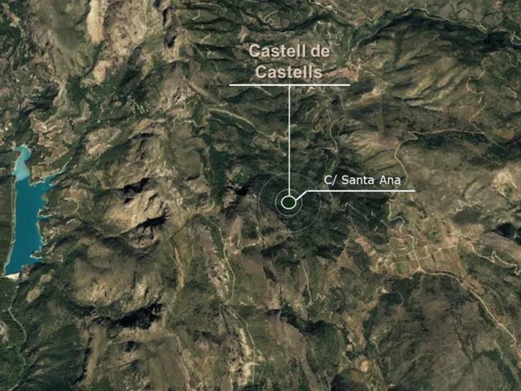 Terreno en venta en Castell de Castells, Alicante photo 2