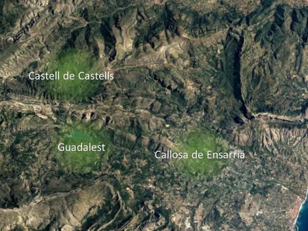 Terreno en venta en Castell de Castells, Alicante photo 3